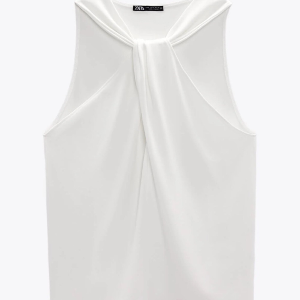 Elegant White Sleeveless Top